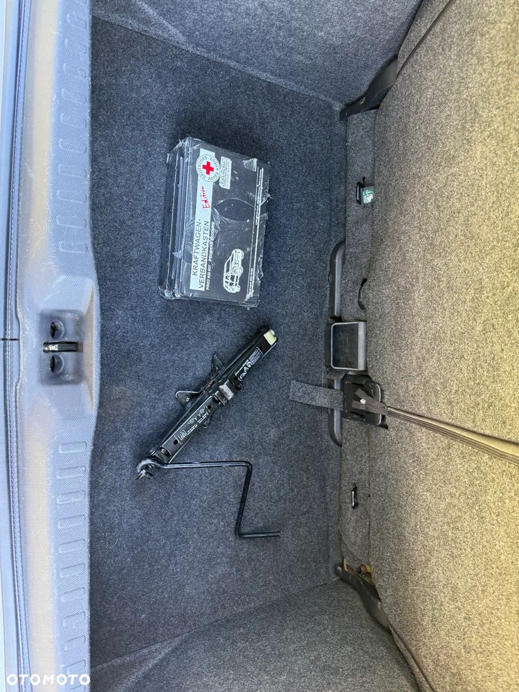 Nissan Micra 1.2 Stylic - 6