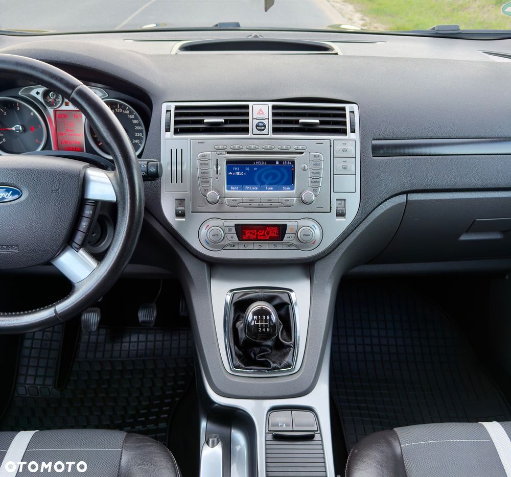 Ford Kuga 2.0 TDCi 4x4 Titanium - 13