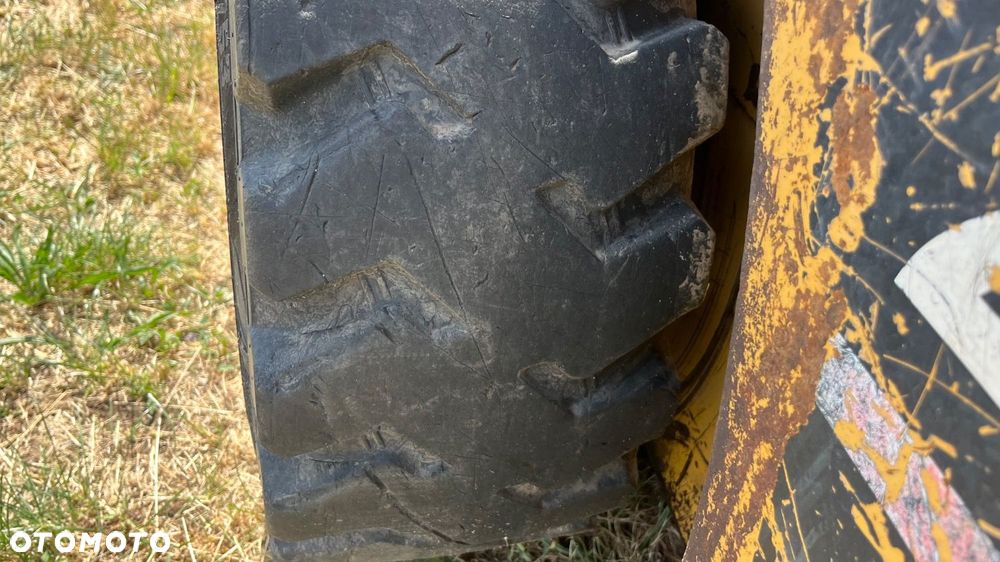 Caterpillar 226 4X4 - 40