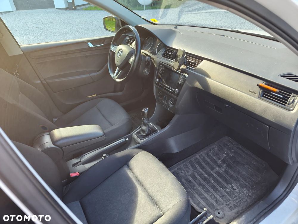Skoda RAPID 1.6 TDI DPF Active - 13