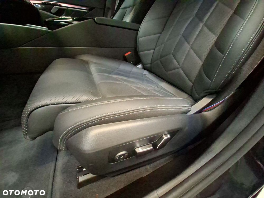 BMW Seria 5 - 14