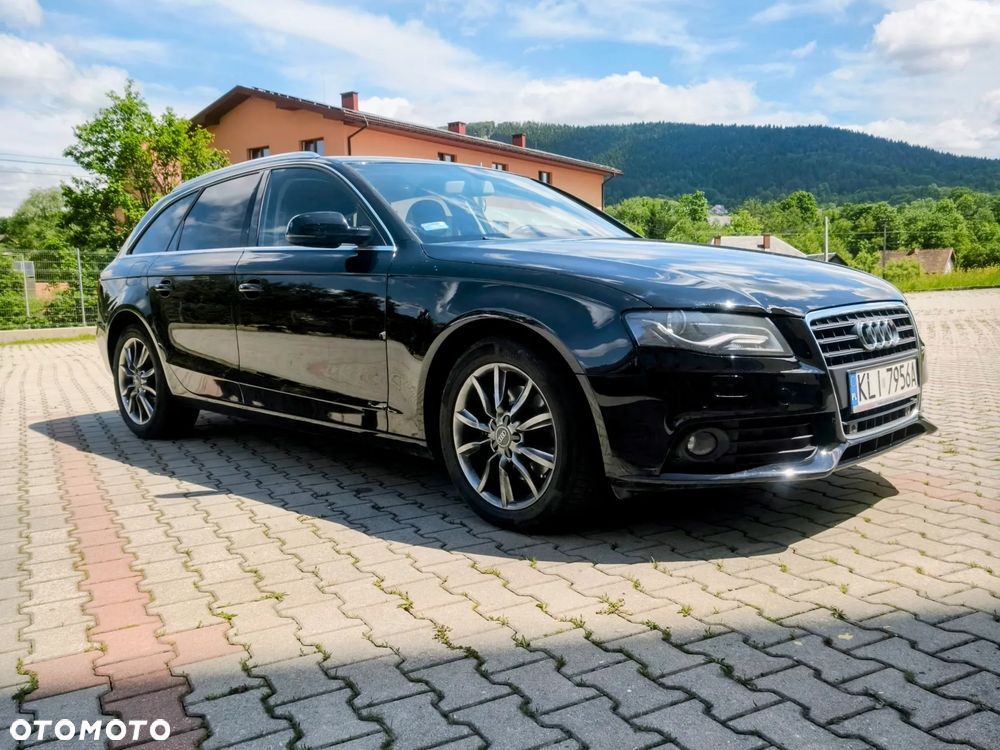 Audi A4 Avant 2.0 TDI DPF multitronic Attraction - 1