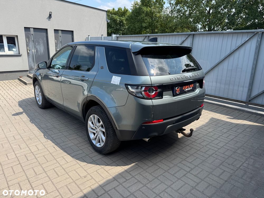 Land Rover Discovery Sport 2.0 TD4 HSE - 3