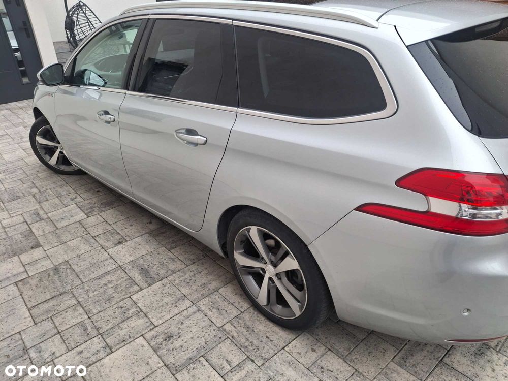 Peugeot 308 - 3