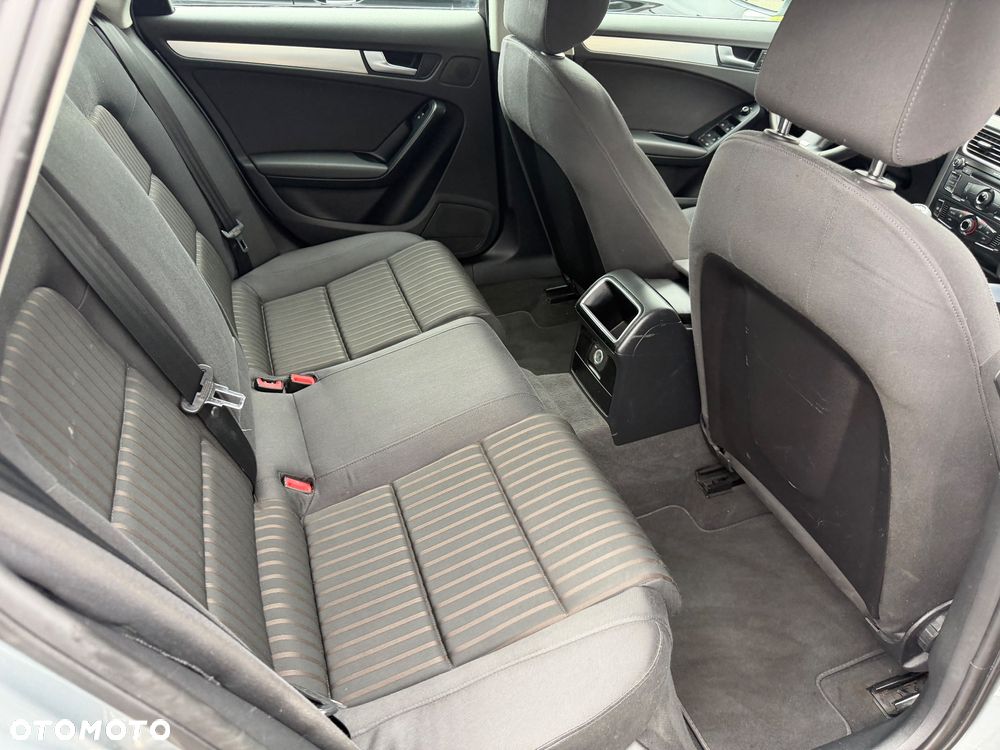 Audi A4 Avant 2.0 TDI DPF S line Sportpaket (plus) - 22