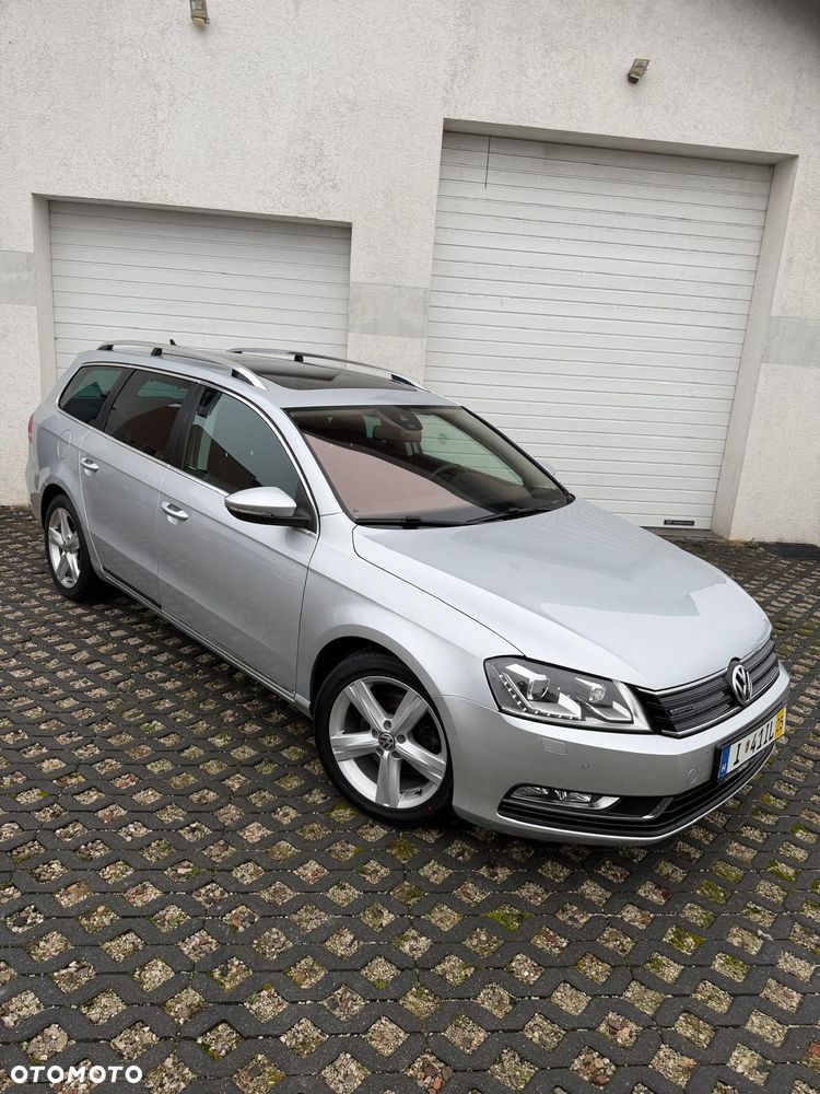 Volkswagen Passat Variant 1.6 TDI DPF BlueMot Highline - 4