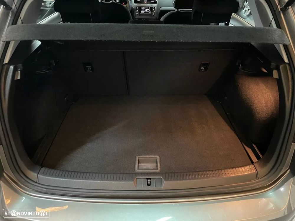 VW Golf 1.6 TDi Style - 20