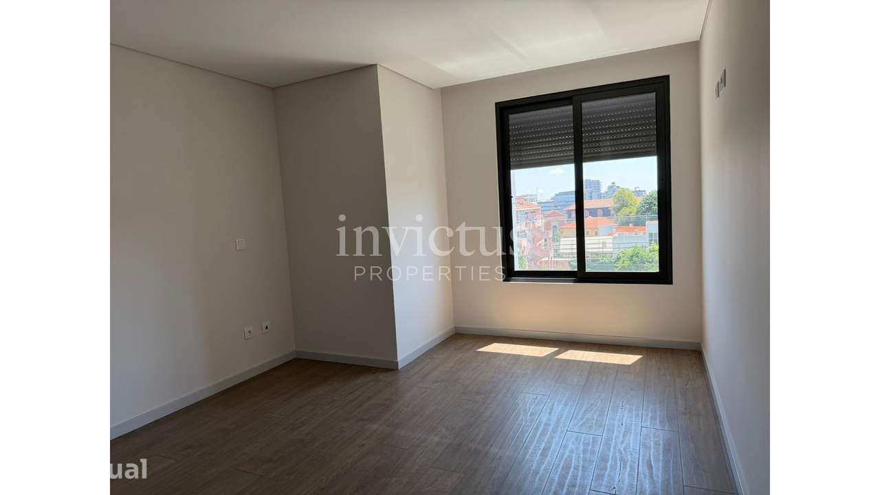 Apartamento T3 em plena Av. da Boavista - Grande imagem: 5/22