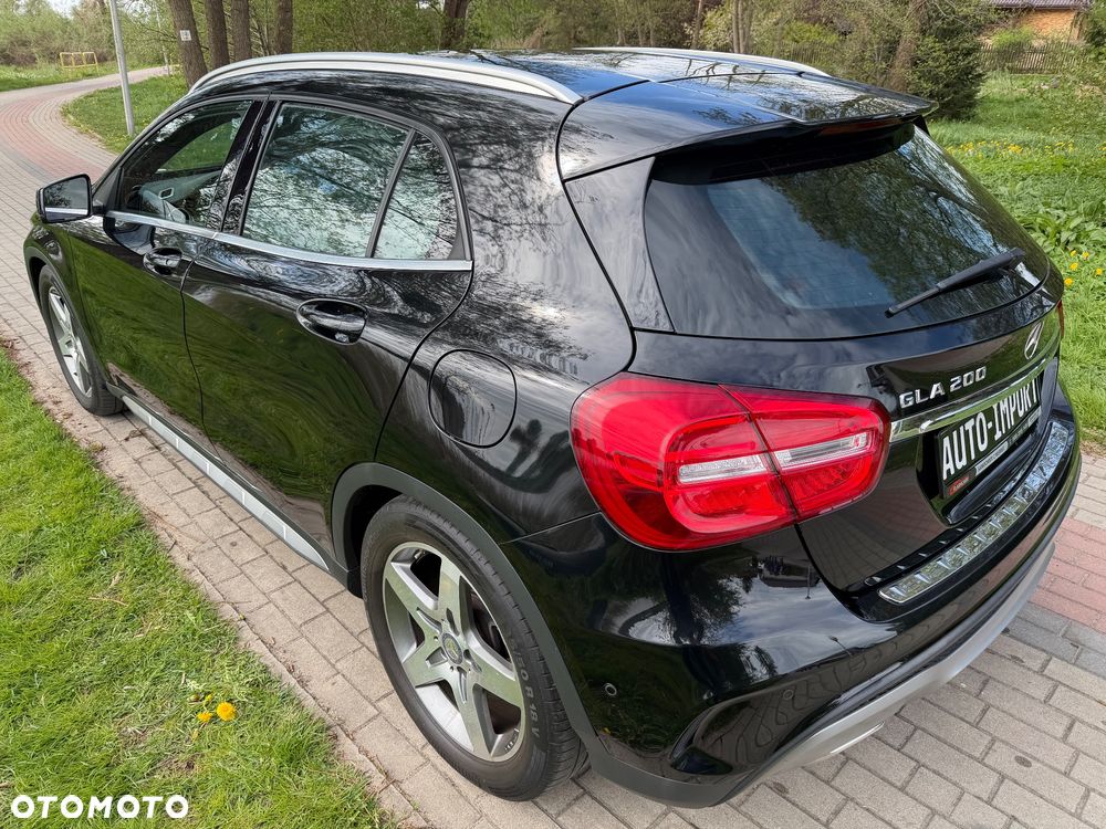 Mercedes-Benz GLA 200 AMG Line - 26