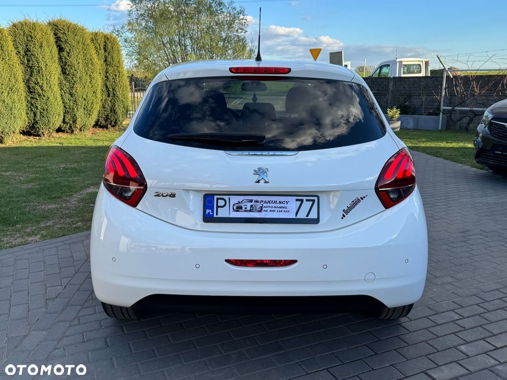 Peugeot 208 PureTech 82 Stop & Start Signature - 16