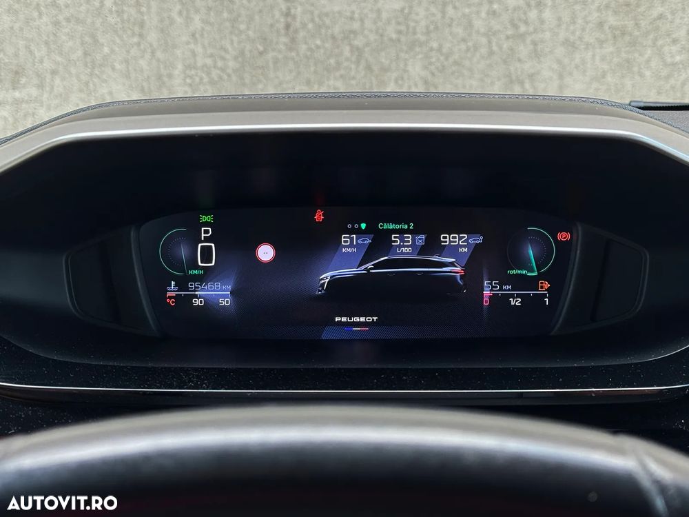 Peugeot 308 1.2 L PureTech Turbo S&S EAT8 Allure Pack - 11