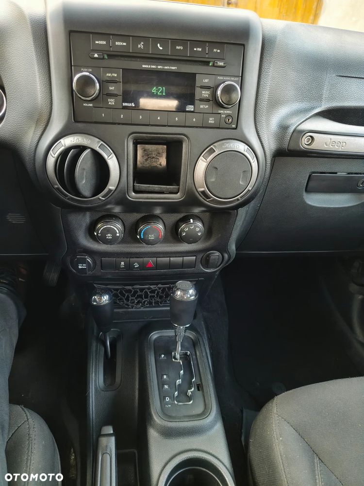 Jeep Wrangler Unlimited 3.6 Automatik X - 18