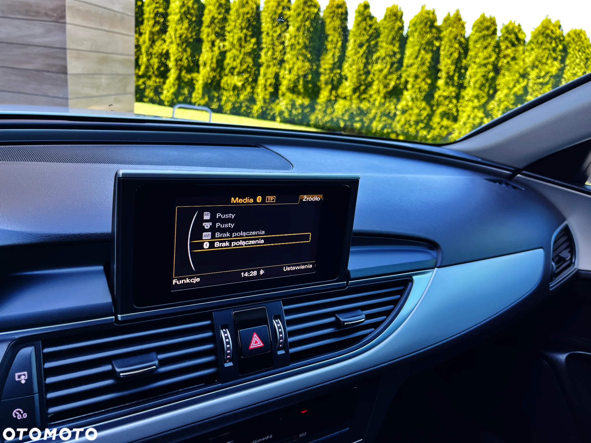 Audi A6 Avant 2.0 TDI Ultra S tronic - 31