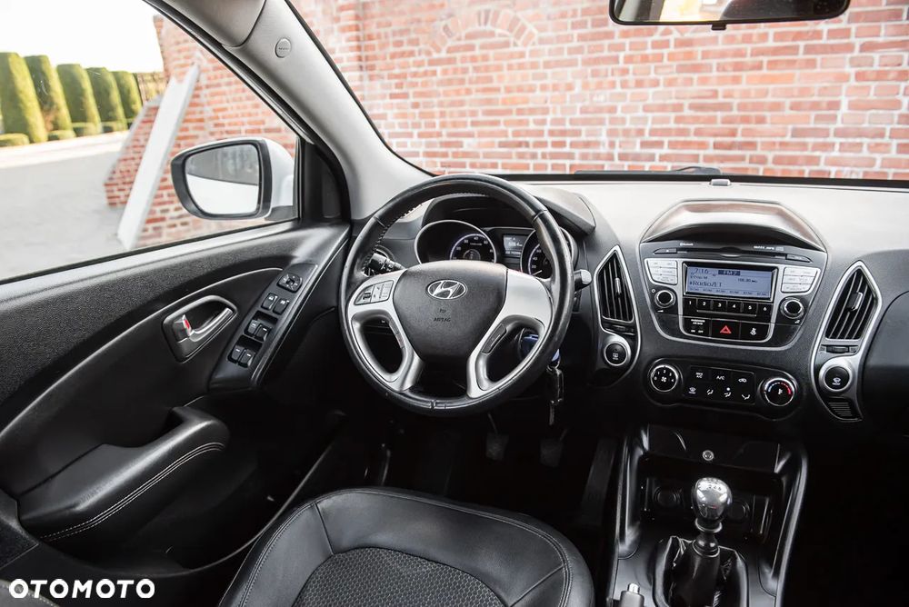 Hyundai ix35 - 23