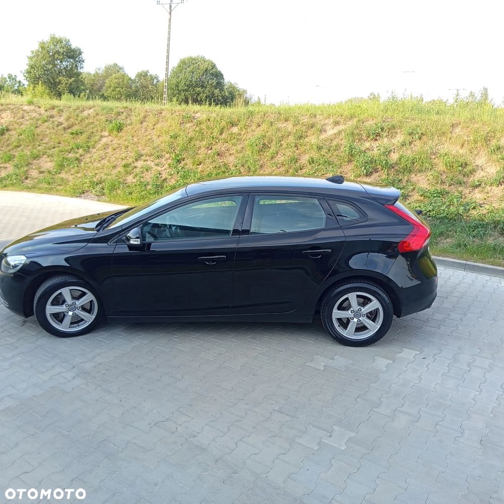 Volvo V40 D4 You - 23