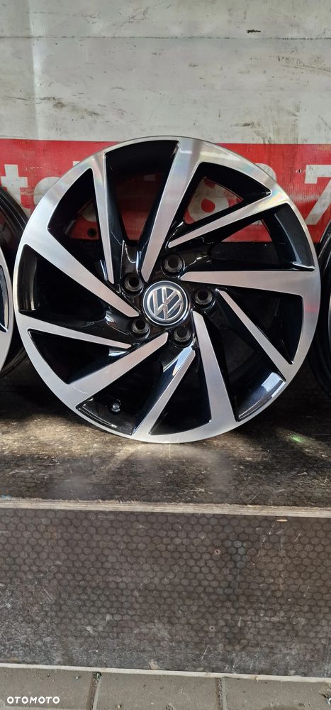 ALUFELGI VW GOLF 7 Passat B8 Touran III R16 5X112 ET46 - 5