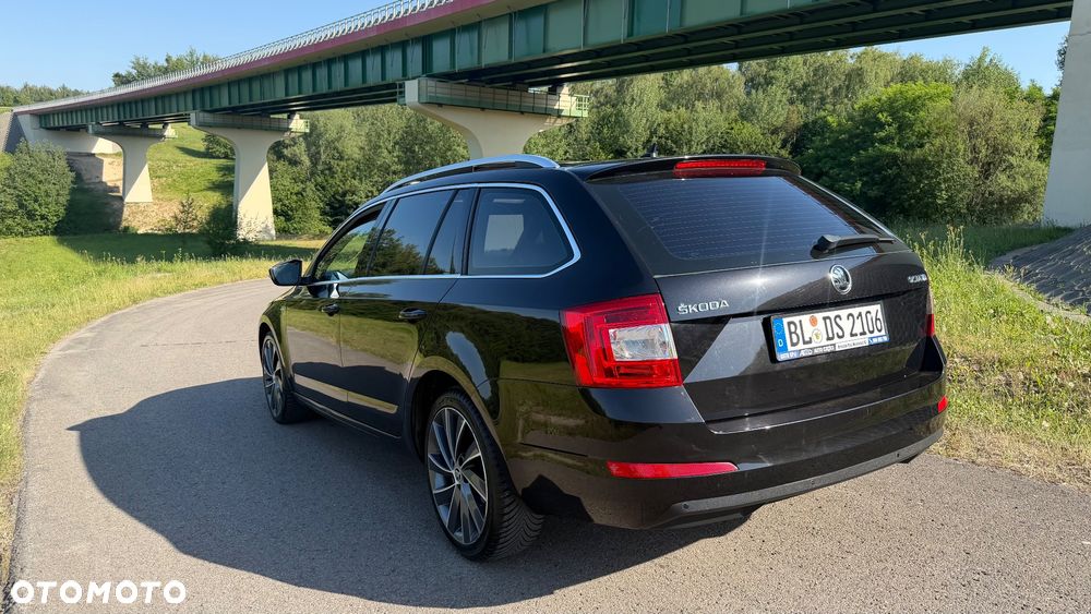 Skoda Octavia 2.0 TDI DSG Clever - 38