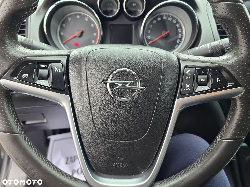 Opel Insignia 1.6 Turbo Cosmo - 28