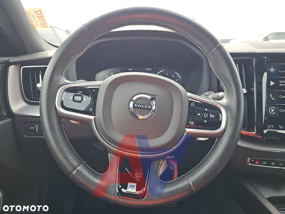 Volvo XC 60 T6 AWD Geartronic RDesign - 8
