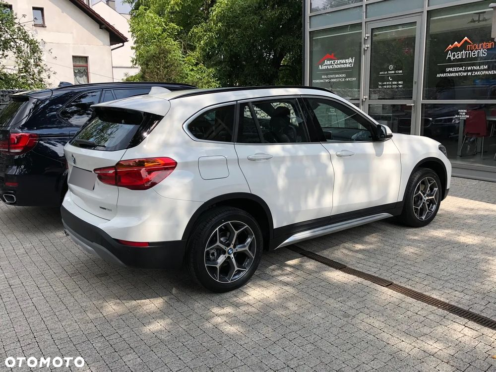 BMW X1 sDrive18i xLine - 5