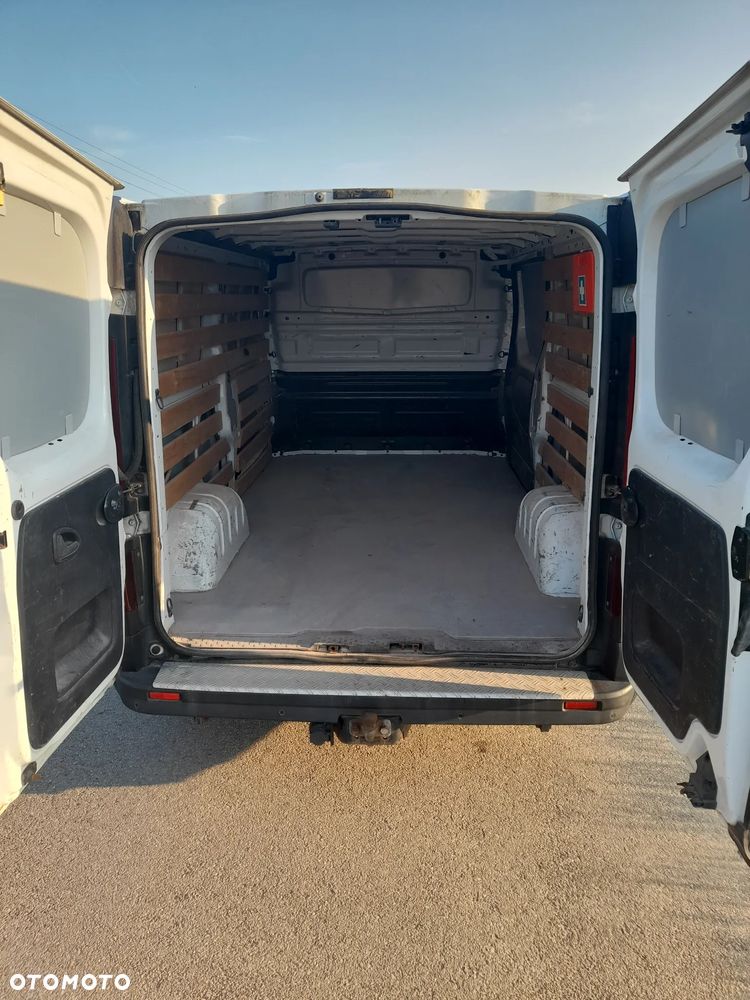 Opel Vivaro - 12