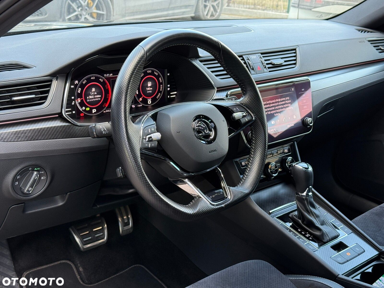 Skoda Superb 2.0 TDI SCR Sportline DSG - 9