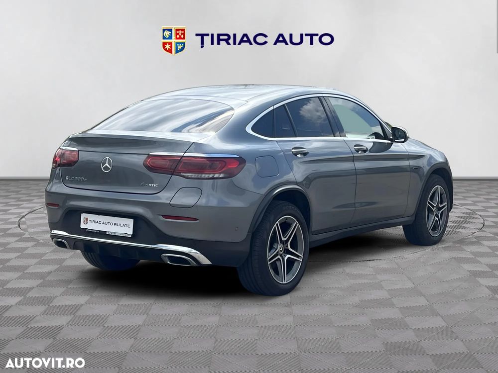 Mercedes-Benz GLC Coupe 300 de 4Matic 9G-TRONIC - 6