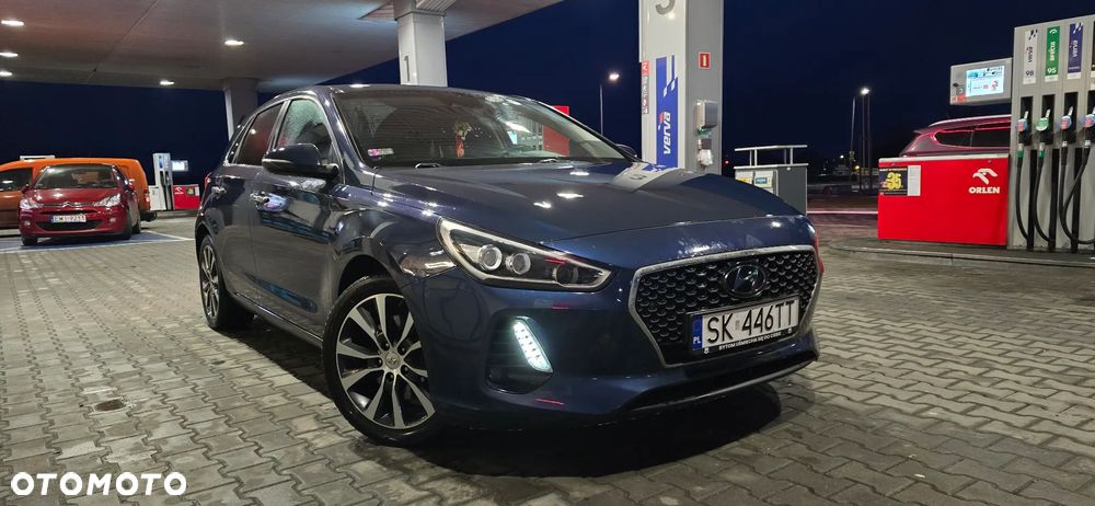 Hyundai i30 1.4 T-GDI Premiere Luxury - 2