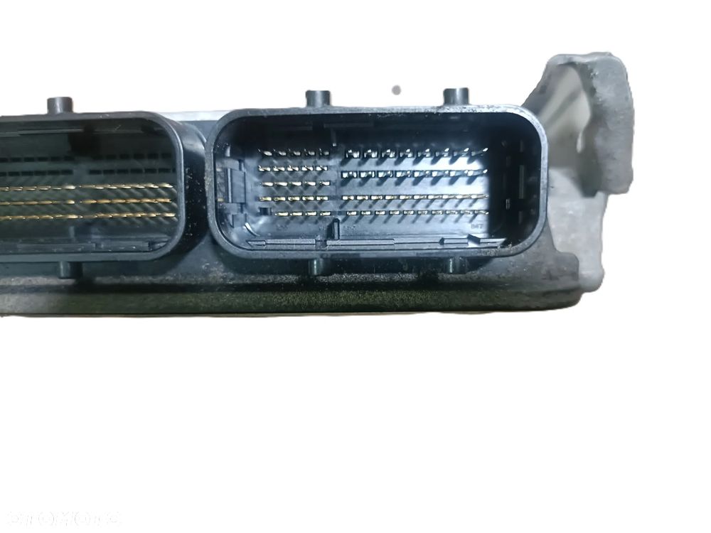 TOYOTA COROLLA E16 12-19 1,4 D4D sterownik komputer silnika BOSCH 0281033934 * - 3