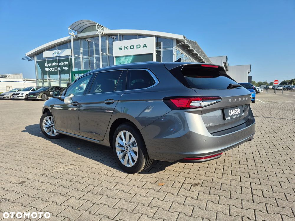 Skoda Superb 2.0 TDI SCR Selection DSG - 4