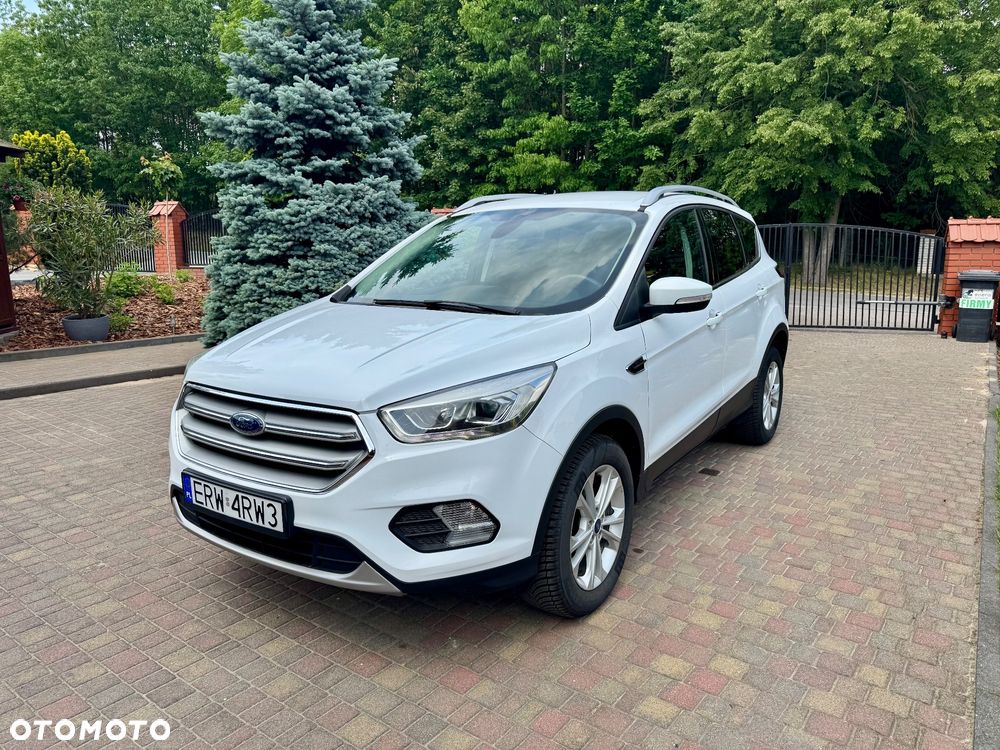 Ford Kuga - 4