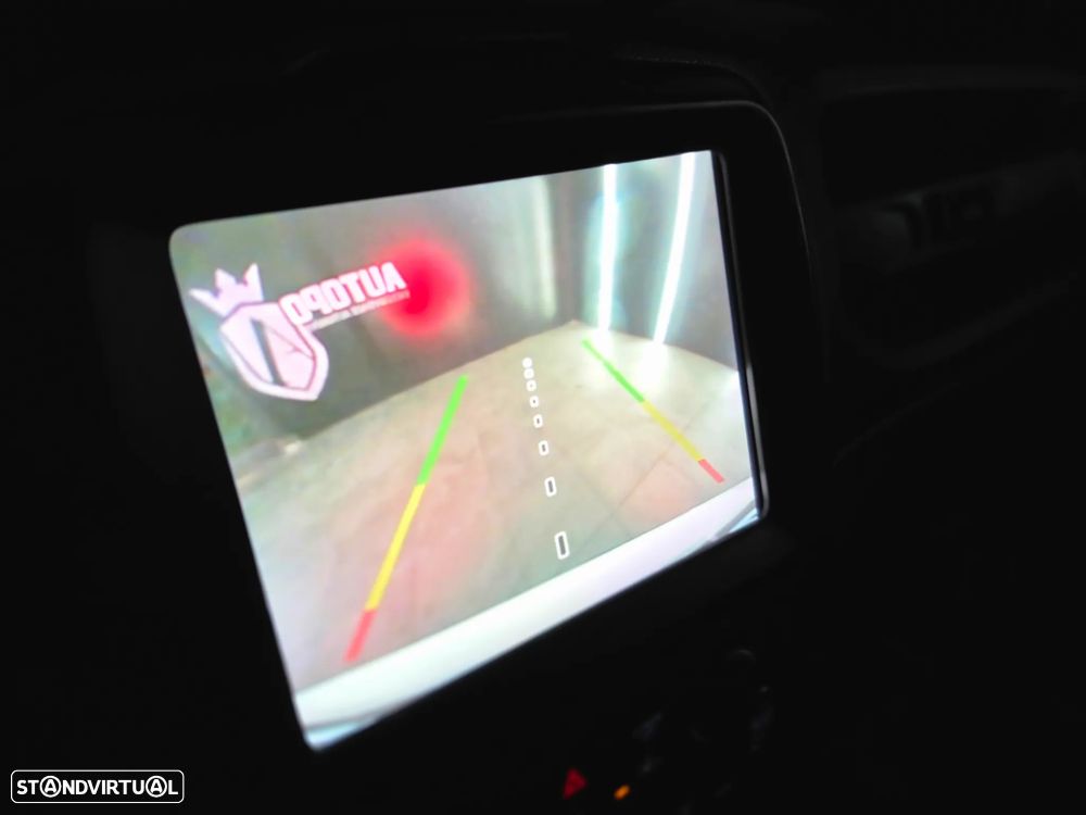 Jeep Renegade 1.3 T 80º Aniversário DCT - 28