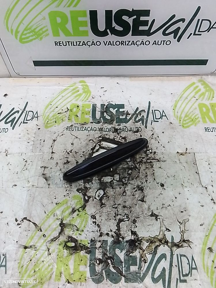 Display Do Sensor Estacionamento Mercedes-Benz C-Class (W204) - 1