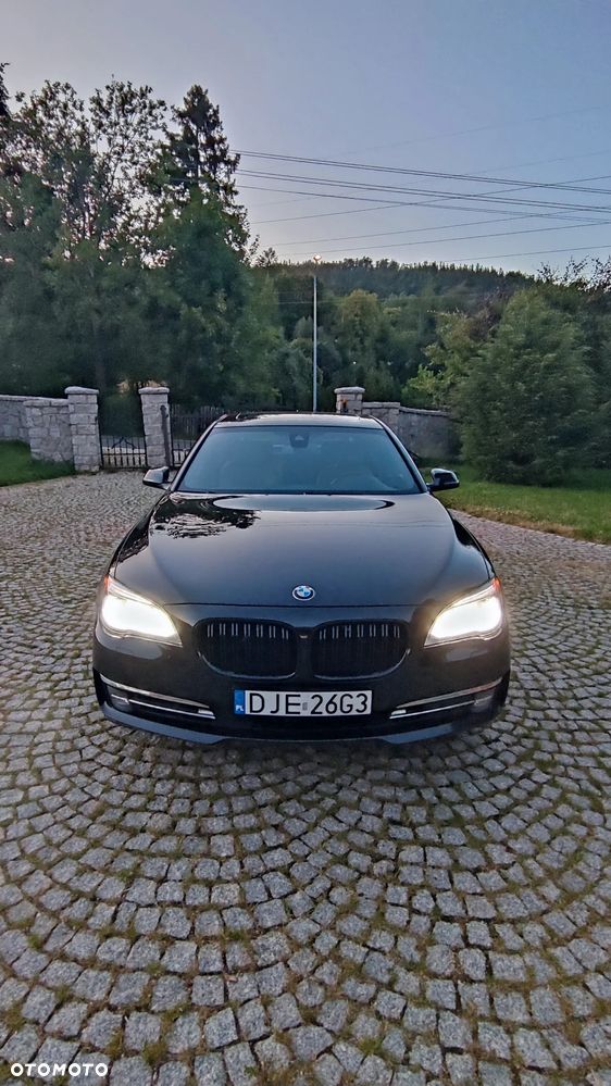 BMW Seria 7 740d xDrive - 22