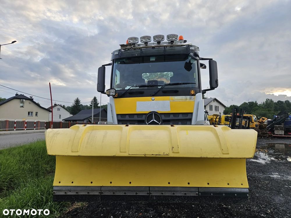 Mercedes-Benz AROSC 1824 - 4