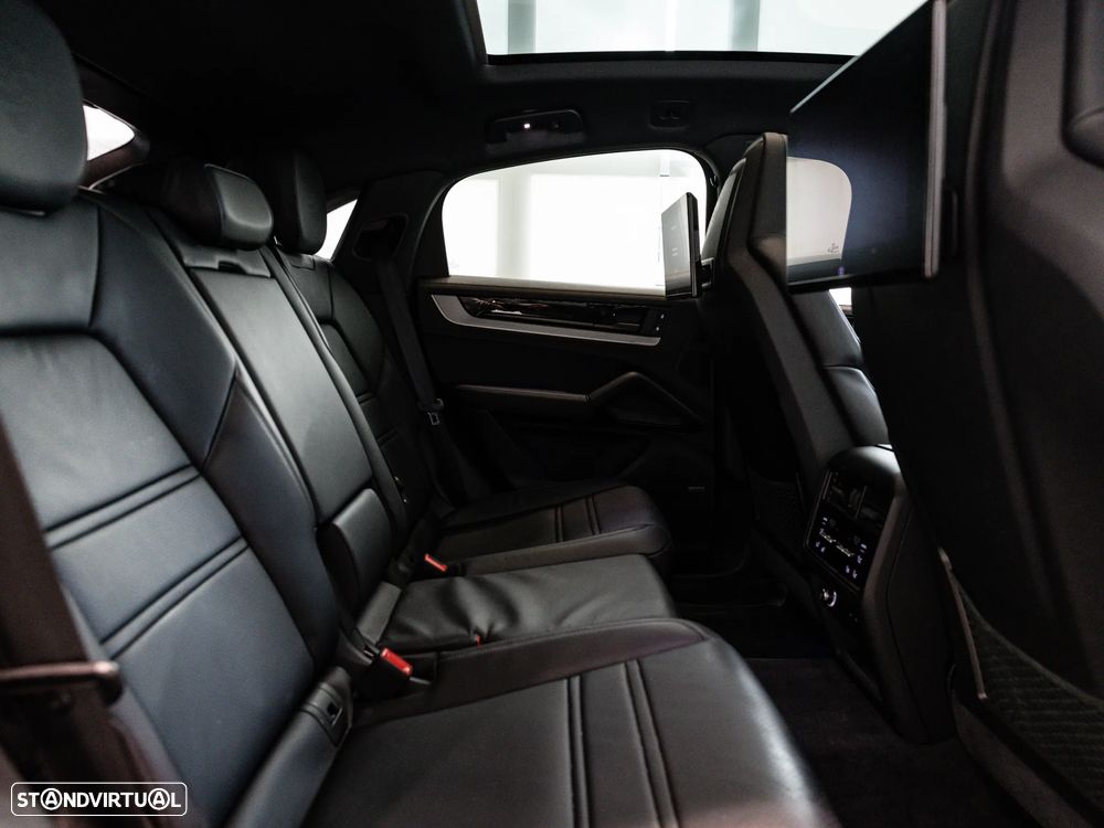 Porsche Cayenne Coupé S E-Hybrid Tiptronic S - 31