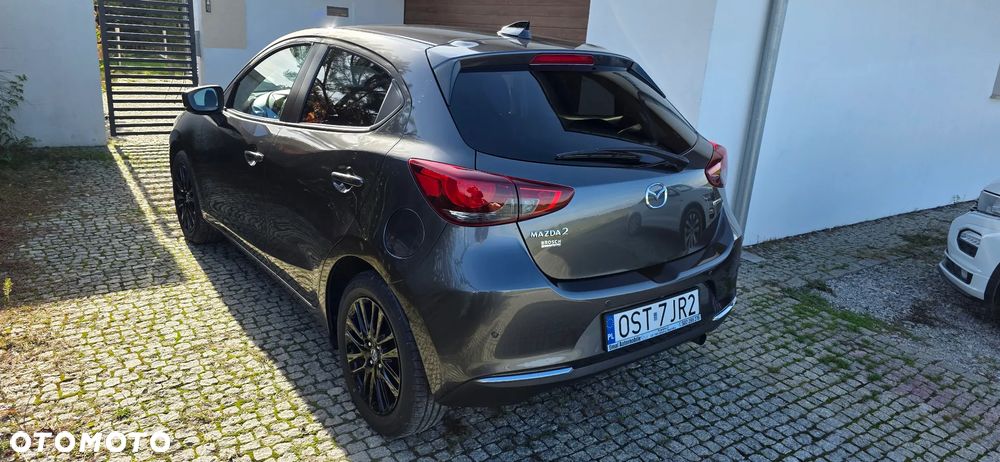 Mazda 2 - 4