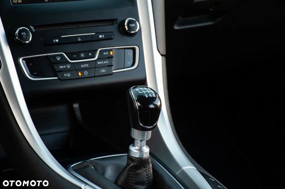 Ford Mondeo 2.0 TDCi Titanium - 34