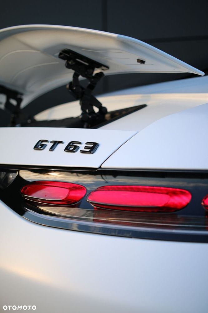 Mercedes-Benz AMG GT 63 4MATIC+ - 10