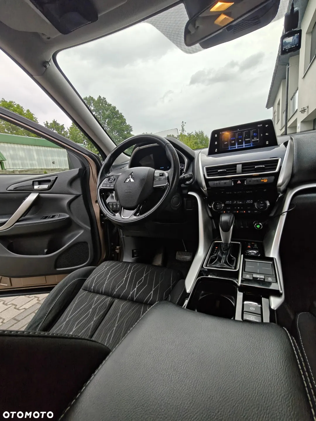 Mitsubishi Eclipse Cross 1.5 T GPF Intense Plus CVT 4WD - 21