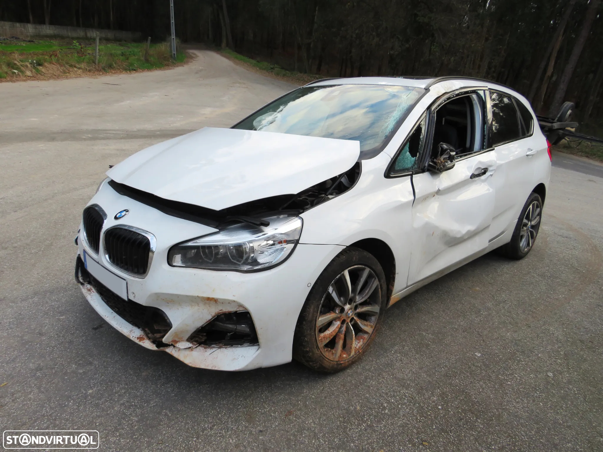 BMW F45 ACTIVE TOURER 2.0 218 D de 2015 - Peças Usadas (9785) - 2