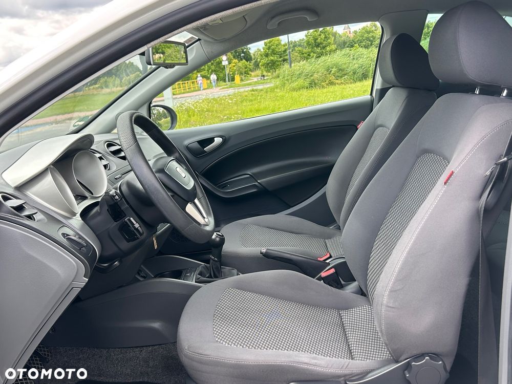 Seat Ibiza SC 1.4 16V Style - 17