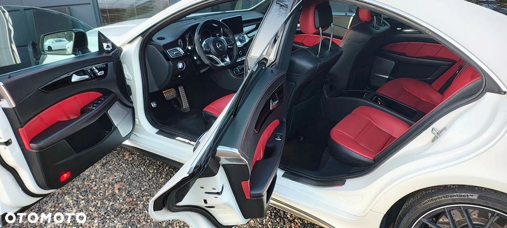 Mercedes-Benz CLS 63 AMG 4-Matic - 16