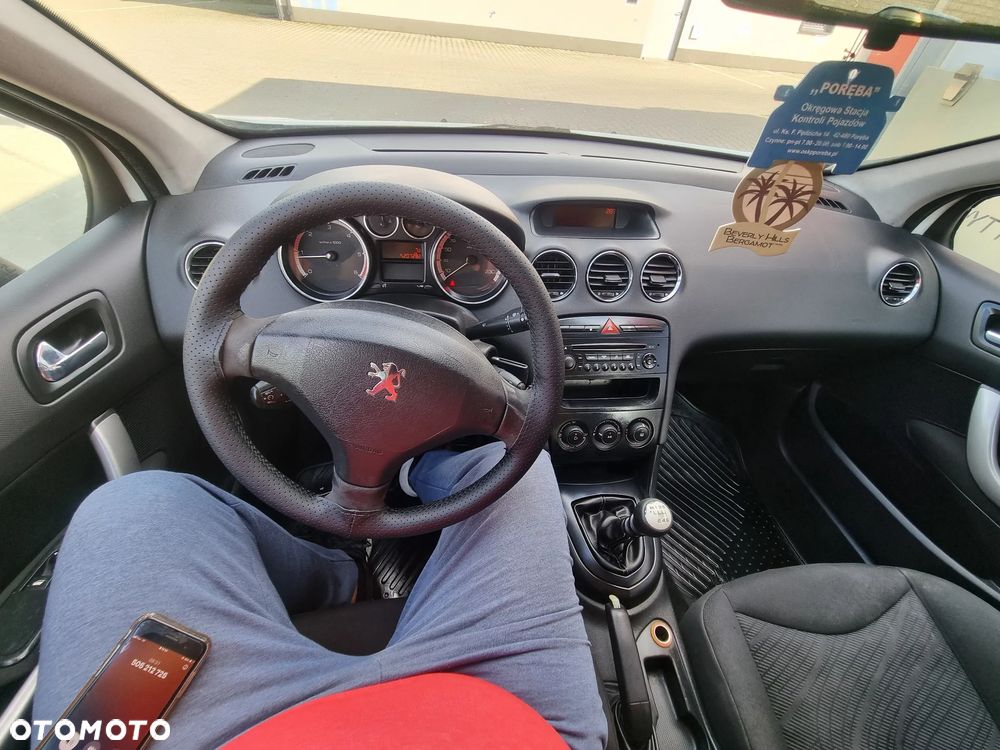Peugeot 308 1.6 HDi Premium - 6