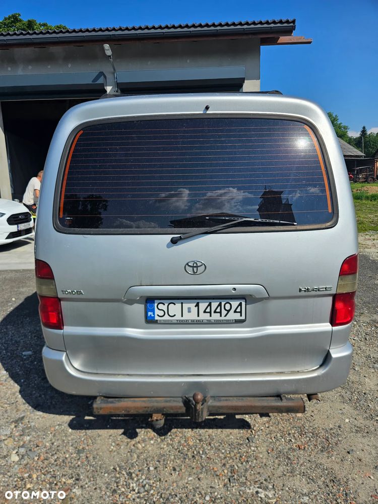 Toyota Hiace - 6