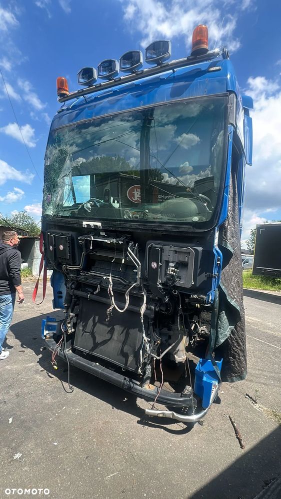 MAN 480 e6 - 5