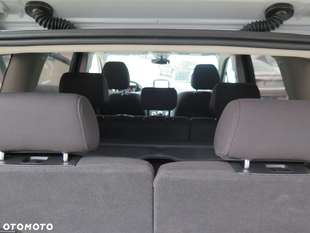 Chevrolet Orlando - 21