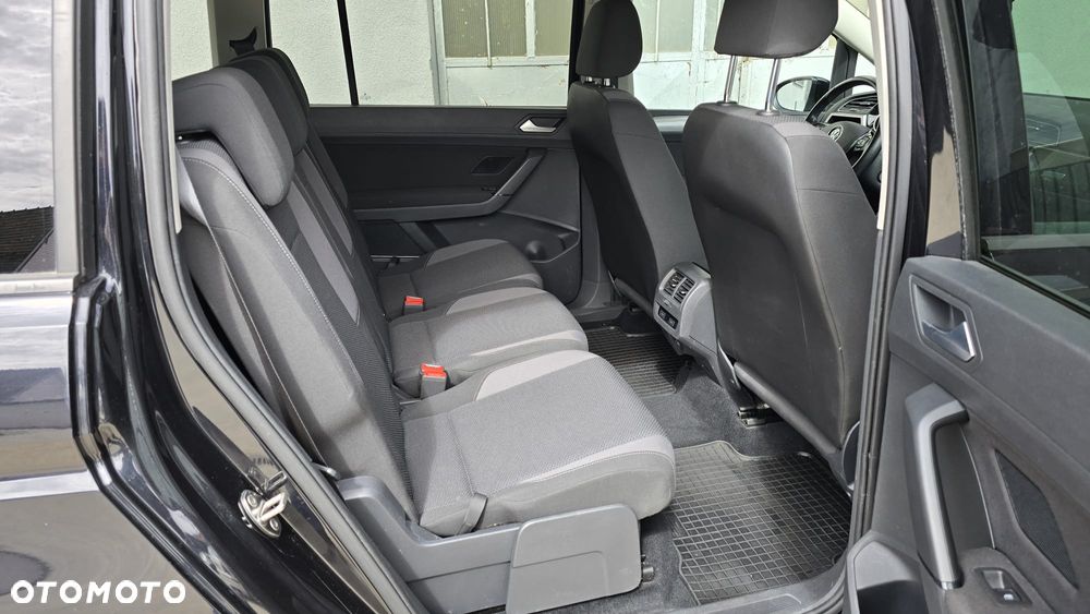 Volkswagen Touran 1.6 TDI SCR (BlueMotion Technology) Trendline - 18