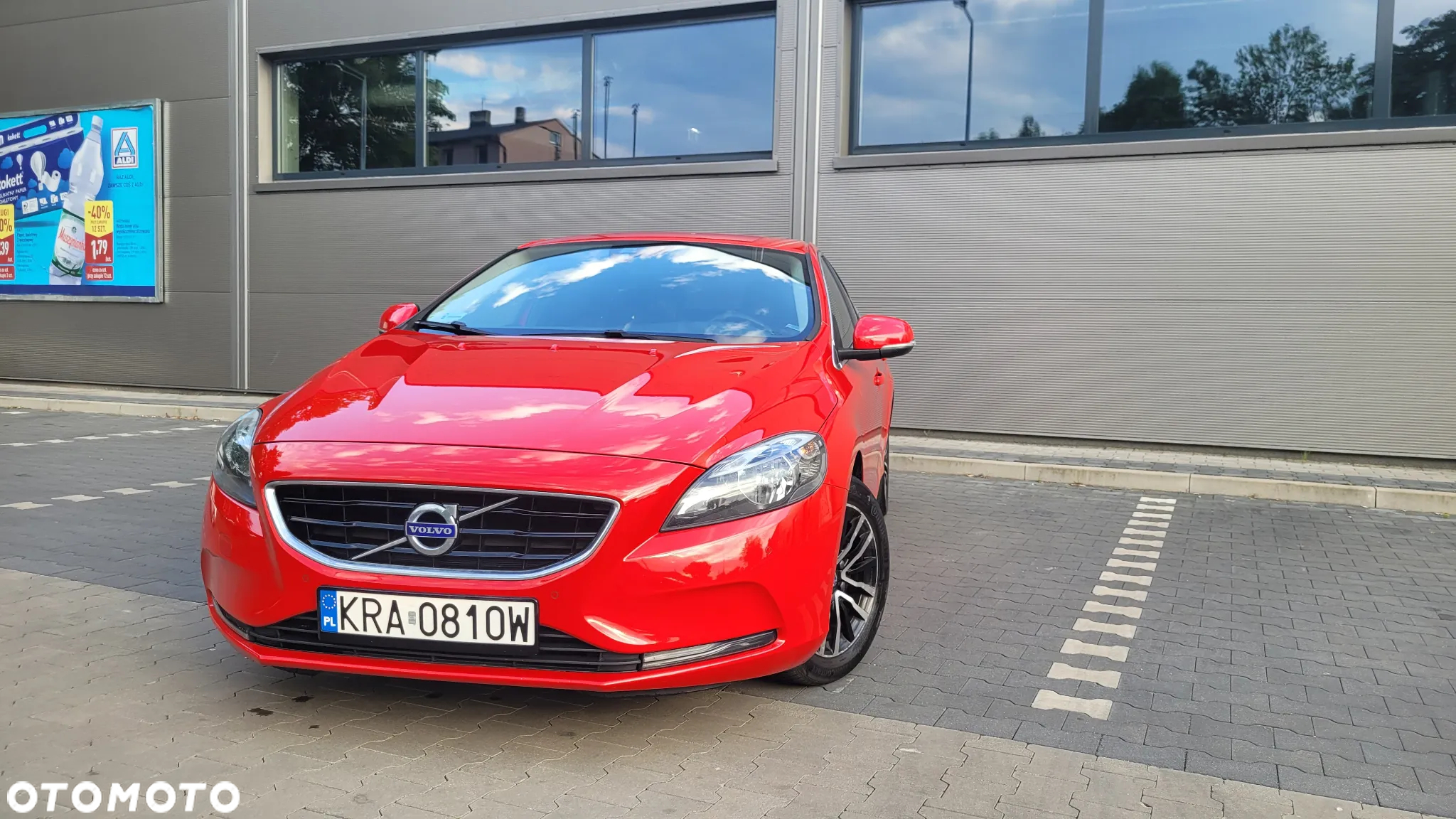 Volvo V40 - 16