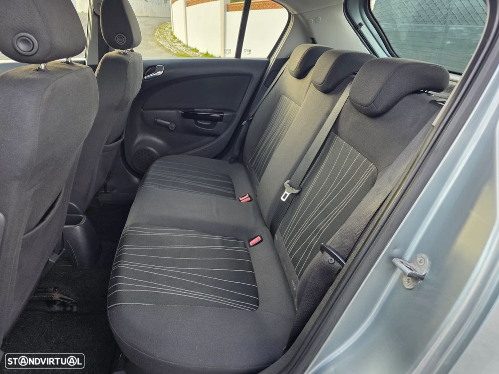 Opel Corsa 1.2 Enjoy - 5